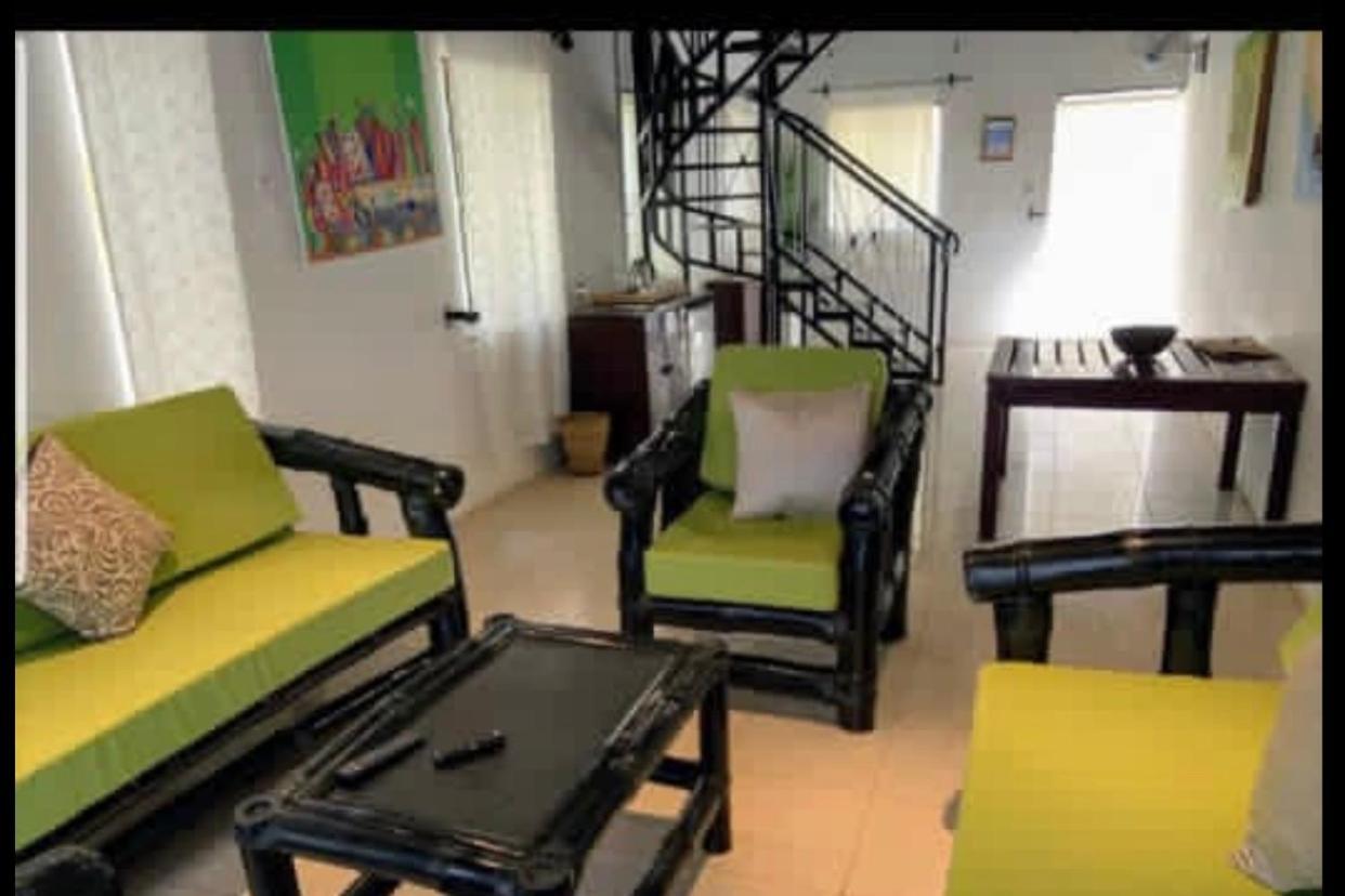 Hibiscus House Gambia Hotel Brufut Екстериор снимка