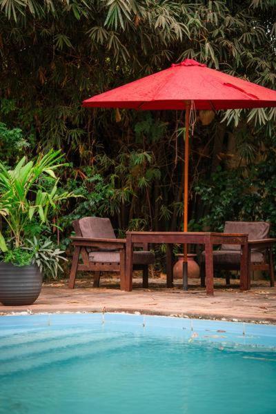 Hibiscus House Gambia Hotel Brufut Екстериор снимка