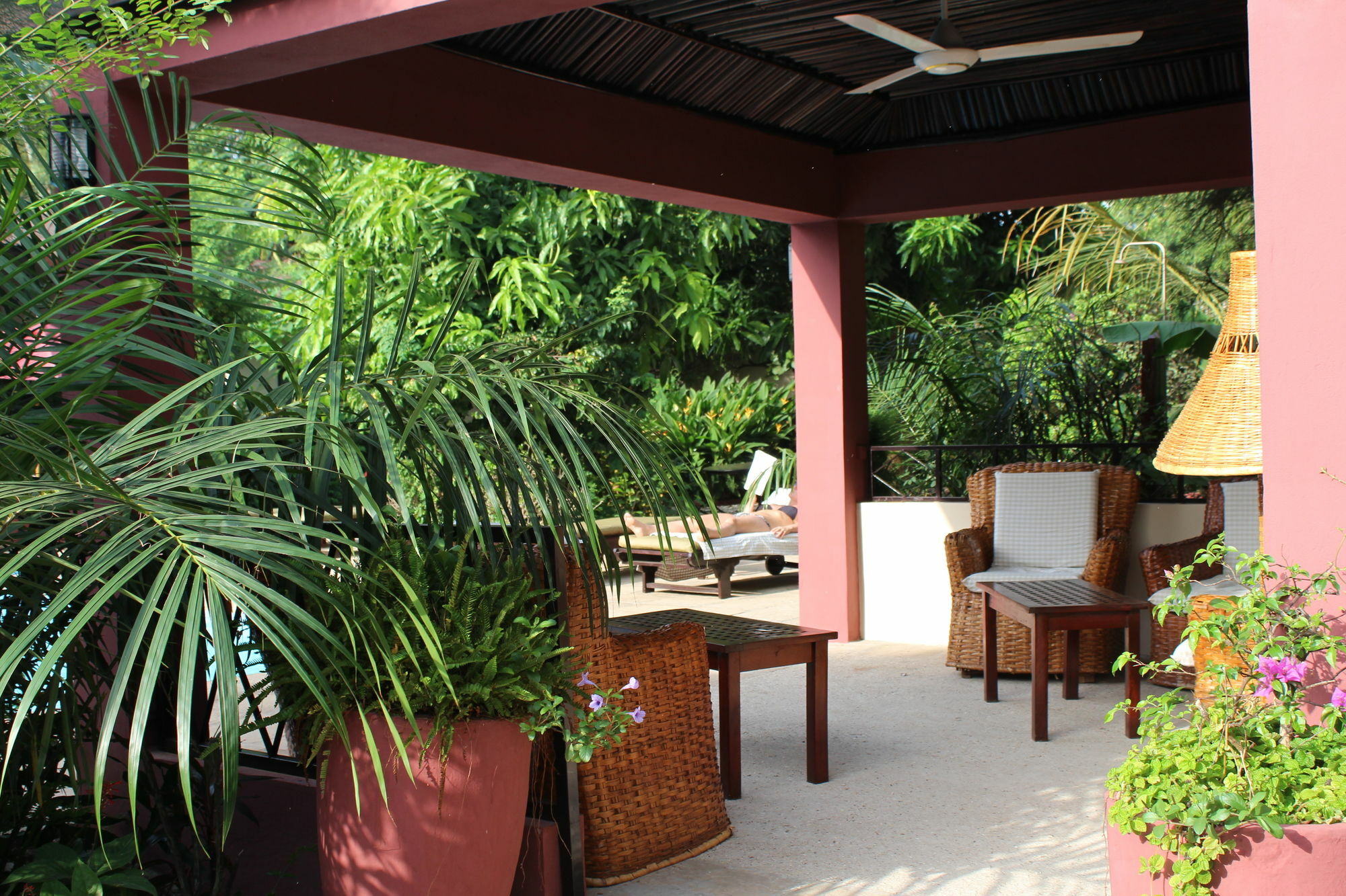 Hibiscus House Gambia Hotel Brufut Екстериор снимка